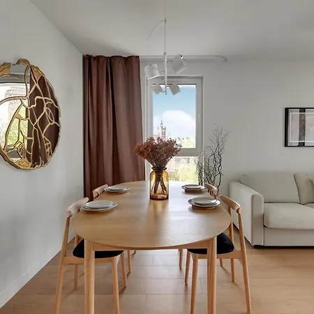 Luxury Aura 40 - 1 By Grand Apartment